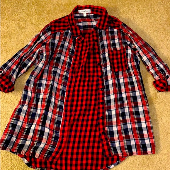 Eden & Olivia Tops - Eden & Olivia Button up shirt